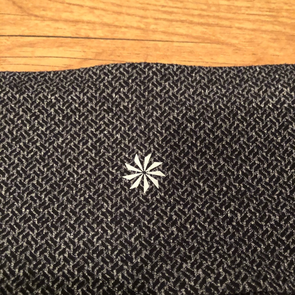 Athleta Criss Cross Power Up sz S Leggings - Picture 3 of 6